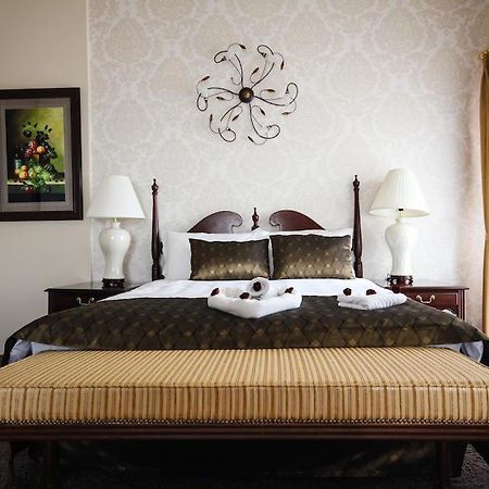 Hotel Villa Alexander Skopje Ngoại thất bức ảnh