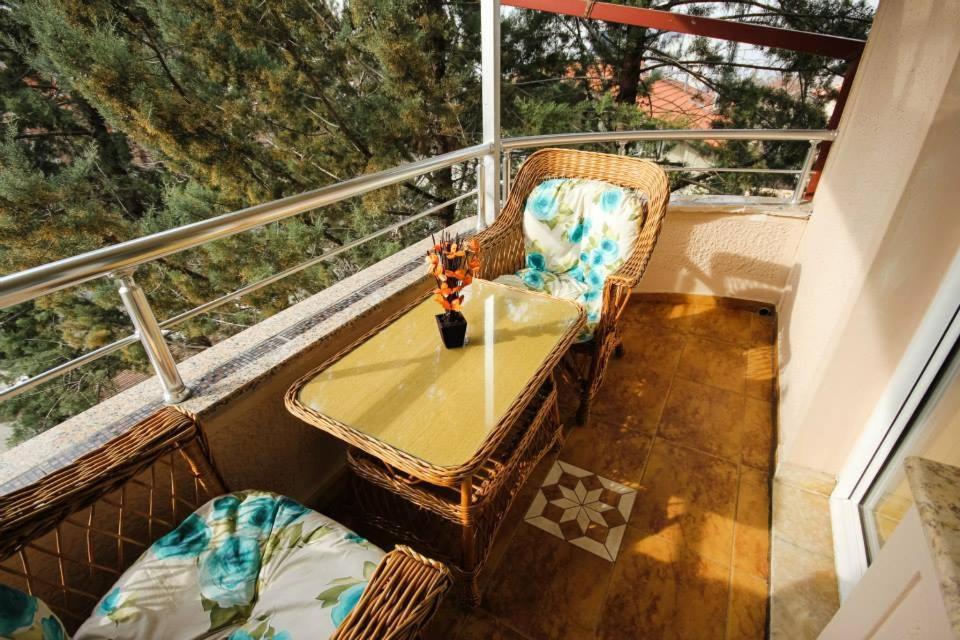 Hotel Villa Alexander Skopje Ngoại thất bức ảnh