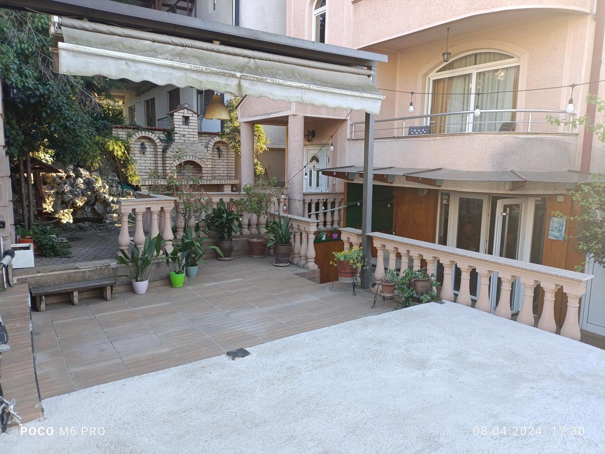 Hotel Villa Alexander Skopje Ngoại thất bức ảnh