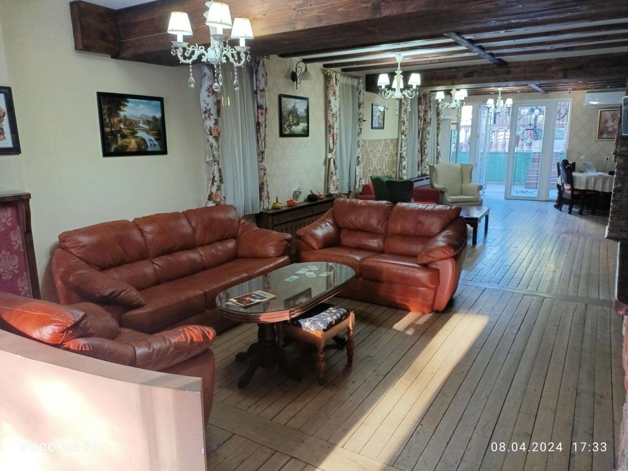 Hotel Villa Alexander Skopje Ngoại thất bức ảnh